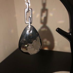🌹Swarovski Crystal Drop necklace